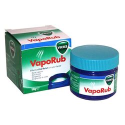 Vicks Vaporub Packshot